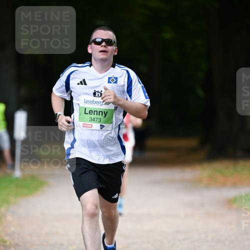 31.08.2025 - 21. Blankeneser Heldenlauf Dr. Thomas Lammeyer http://msf.ph/oto/8634926 31.08.2025 10:36:10 Laufen 3473 meine-sportfotos.de