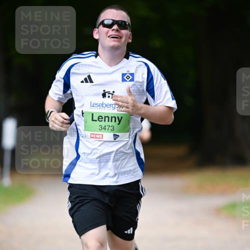 31.08.2025 - 21. Blankeneser Heldenlauf Dr. Thomas Lammeyer http://msf.ph/oto/8634932 31.08.2025 10:36:11 Laufen 3473 meine-sportfotos.de