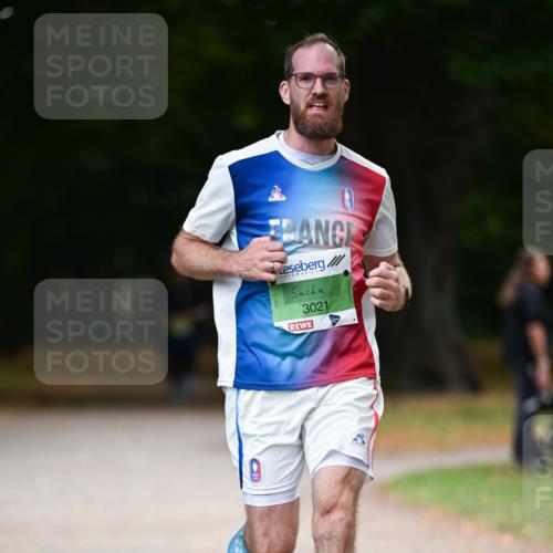 31.08.2025 - 21. Blankeneser Heldenlauf Dr. Thomas Lammeyer http://msf.ph/oto/8634944 31.08.2025 10:36:13 Laufen 3021 meine-sportfotos.de