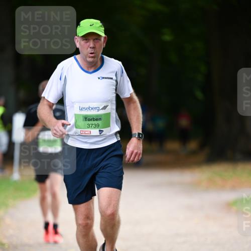 31.08.2025 - 21. Blankeneser Heldenlauf Dr. Thomas Lammeyer http://msf.ph/oto/8634988 31.08.2025 10:36:38 Laufen 3739 meine-sportfotos.de