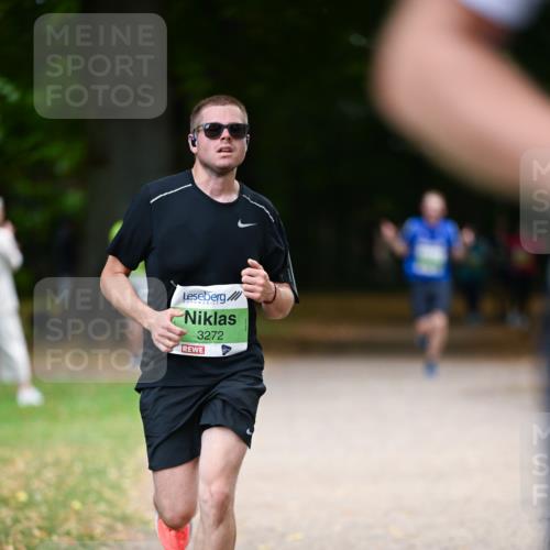 31.08.2025 - 21. Blankeneser Heldenlauf Dr. Thomas Lammeyer http://msf.ph/oto/8634995 31.08.2025 10:36:40 Laufen 3272 meine-sportfotos.de