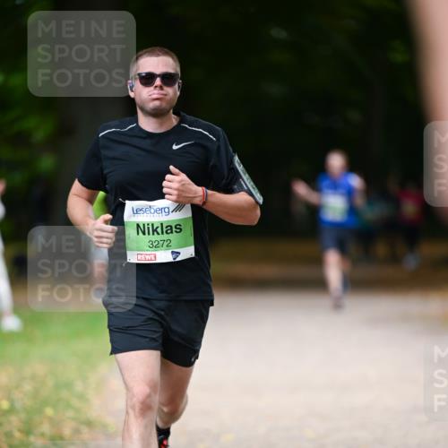 31.08.2025 - 21. Blankeneser Heldenlauf Dr. Thomas Lammeyer http://msf.ph/oto/8634997 31.08.2025 10:36:41 Laufen 3272 meine-sportfotos.de