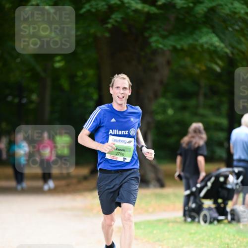 31.08.2025 - 21. Blankeneser Heldenlauf Dr. Thomas Lammeyer http://msf.ph/oto/8635015 31.08.2025 10:36:47 Laufen 3706, 0 meine-sportfotos.de