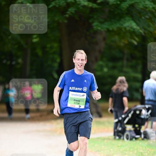31.08.2025 - 21. Blankeneser Heldenlauf Dr. Thomas Lammeyer http://msf.ph/oto/8635016 31.08.2025 10:36:47 Laufen 3706 meine-sportfotos.de