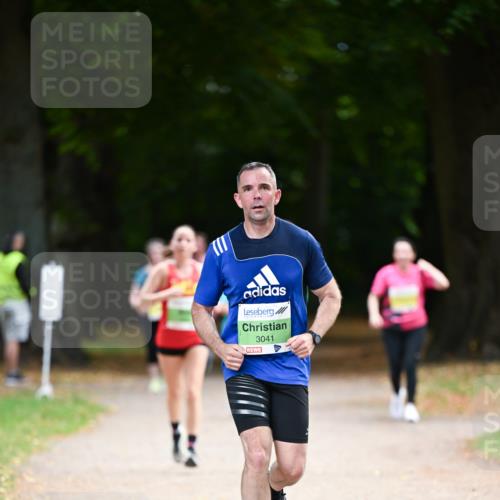 31.08.2025 - 21. Blankeneser Heldenlauf Dr. Thomas Lammeyer http://msf.ph/oto/8635032 31.08.2025 10:36:57 Laufen 3041 meine-sportfotos.de