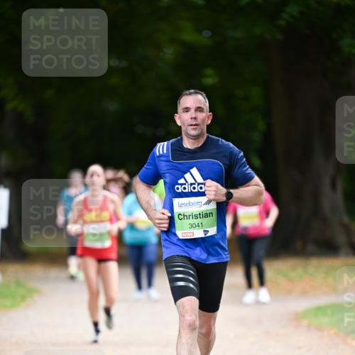 31.08.2025 - 21. Blankeneser Heldenlauf Dr. Thomas Lammeyer http://msf.ph/oto/8635036 31.08.2025 10:36:58 Laufen 3041 meine-sportfotos.de