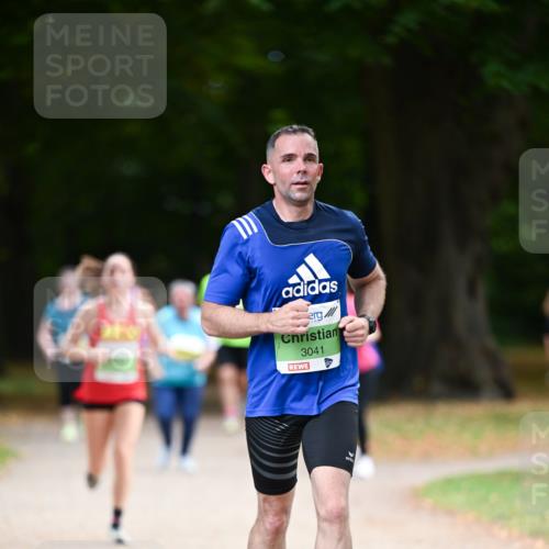 31.08.2025 - 21. Blankeneser Heldenlauf Dr. Thomas Lammeyer http://msf.ph/oto/8635038 31.08.2025 10:36:58 Laufen 3041 meine-sportfotos.de