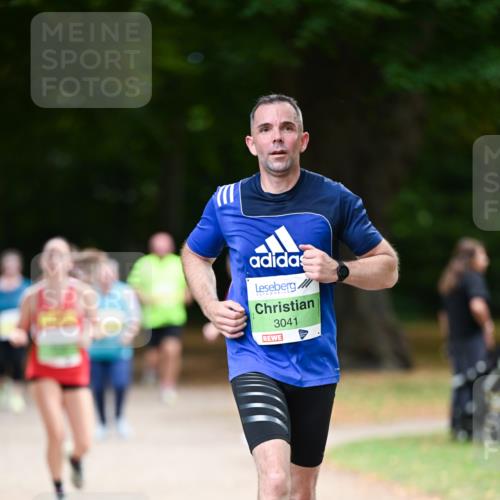 31.08.2025 - 21. Blankeneser Heldenlauf Dr. Thomas Lammeyer http://msf.ph/oto/8635041 31.08.2025 10:36:59 Laufen 3041 meine-sportfotos.de