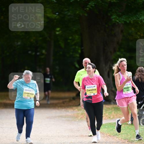 31.08.2025 - 21. Blankeneser Heldenlauf Dr. Thomas Lammeyer http://msf.ph/oto/8635063 31.08.2025 10:37:05 Laufen 2375, 2191, 3632 meine-sportfotos.de