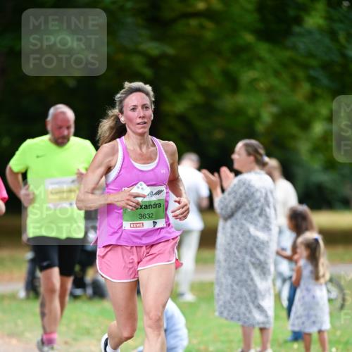 31.08.2025 - 21. Blankeneser Heldenlauf Dr. Thomas Lammeyer http://msf.ph/oto/8635072 31.08.2025 10:37:08 Laufen 19, 3632 meine-sportfotos.de