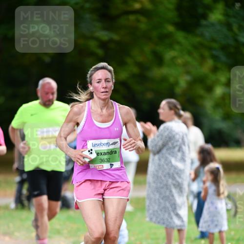 31.08.2025 - 21. Blankeneser Heldenlauf Dr. Thomas Lammeyer http://msf.ph/oto/8635073 31.08.2025 10:37:08 Laufen 3632 meine-sportfotos.de