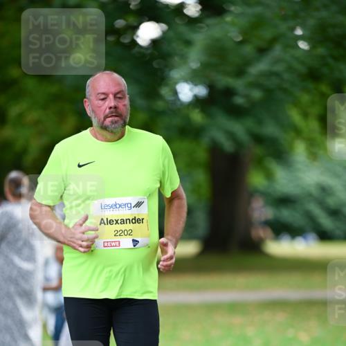 31.08.2025 - 21. Blankeneser Heldenlauf Dr. Thomas Lammeyer http://msf.ph/oto/8635084 31.08.2025 10:37:11 Laufen 2202 meine-sportfotos.de
