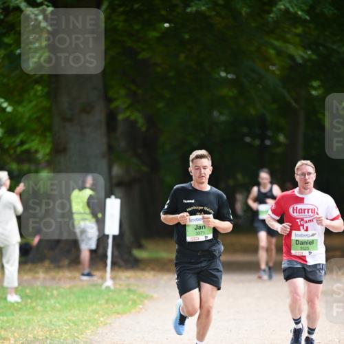 31.08.2025 - 21. Blankeneser Heldenlauf Dr. Thomas Lammeyer http://msf.ph/oto/8635119 31.08.2025 10:37:21 Laufen 3371, 3525 meine-sportfotos.de