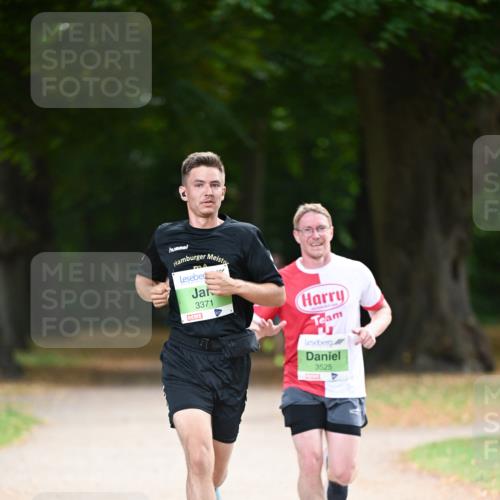 31.08.2025 - 21. Blankeneser Heldenlauf Dr. Thomas Lammeyer http://msf.ph/oto/8635132 31.08.2025 10:37:23 Laufen 3371, 3525 meine-sportfotos.de