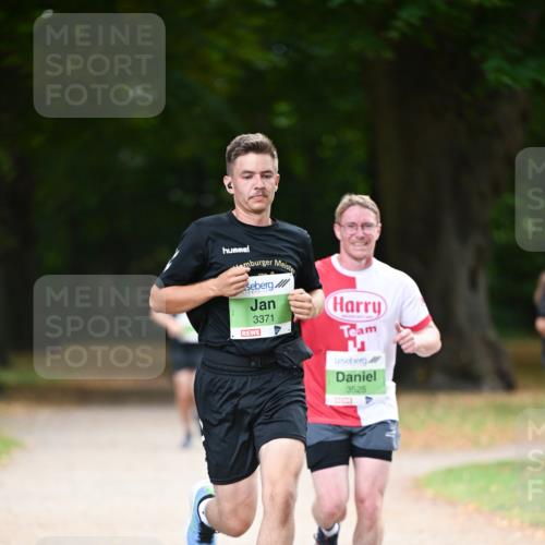 31.08.2025 - 21. Blankeneser Heldenlauf Dr. Thomas Lammeyer http://msf.ph/oto/8635135 31.08.2025 10:37:23 Laufen 3371, 3525 meine-sportfotos.de