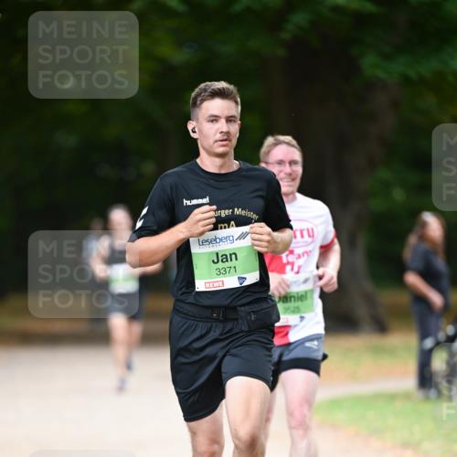 31.08.2025 - 21. Blankeneser Heldenlauf Dr. Thomas Lammeyer http://msf.ph/oto/8635139 31.08.2025 10:37:24 Laufen 3371, 5, 25 meine-sportfotos.de