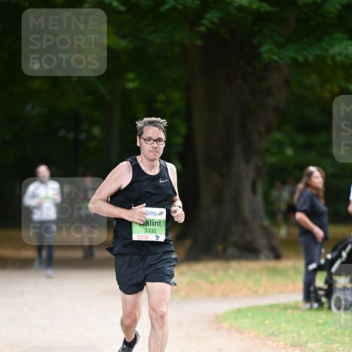 31.08.2025 - 21. Blankeneser Heldenlauf Dr. Thomas Lammeyer http://msf.ph/oto/8635153 31.08.2025 10:37:29 Laufen 3332 meine-sportfotos.de