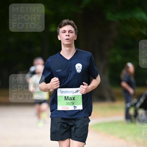 31.08.2025 - 21. Blankeneser Heldenlauf Dr. Thomas Lammeyer http://msf.ph/oto/8635207 31.08.2025 10:37:44 Laufen 3579 meine-sportfotos.de