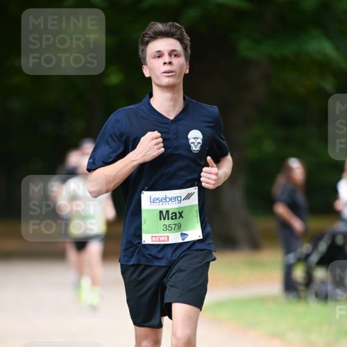 31.08.2025 - 21. Blankeneser Heldenlauf Dr. Thomas Lammeyer http://msf.ph/oto/8635208 31.08.2025 10:37:44 Laufen 3579 meine-sportfotos.de