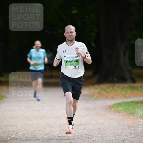 31.08.2025 - 21. Blankeneser Heldenlauf Dr. Thomas Lammeyer http://msf.ph/oto/8635246 31.08.2025 10:37:57 Laufen 3492 meine-sportfotos.de