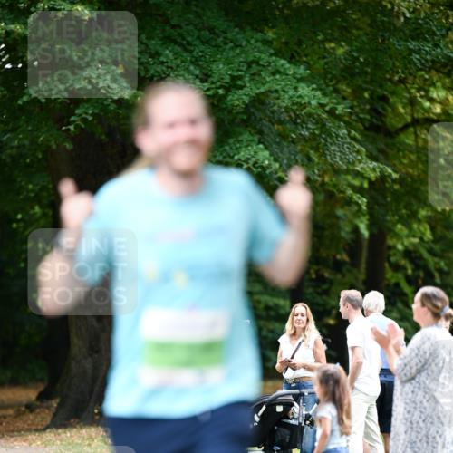 31.08.2025 - 21. Blankeneser Heldenlauf Dr. Thomas Lammeyer http://msf.ph/oto/8635269 31.08.2025 10:38:04 Laufen  meine-sportfotos.de