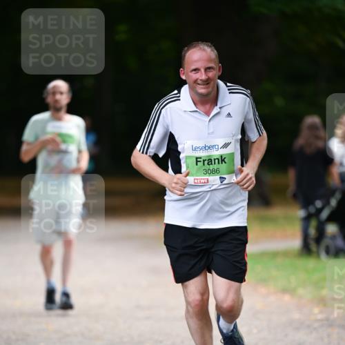 31.08.2025 - 21. Blankeneser Heldenlauf Dr. Thomas Lammeyer http://msf.ph/oto/8635299 31.08.2025 10:38:14 Laufen 3086 meine-sportfotos.de