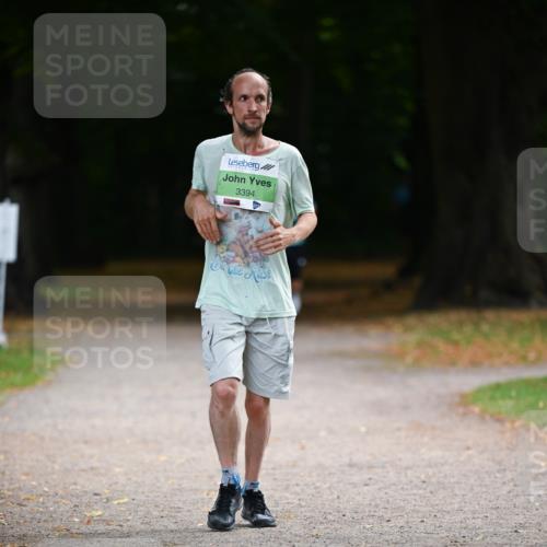 31.08.2025 - 21. Blankeneser Heldenlauf Dr. Thomas Lammeyer http://msf.ph/oto/8635304 31.08.2025 10:38:15 Laufen 3394 meine-sportfotos.de