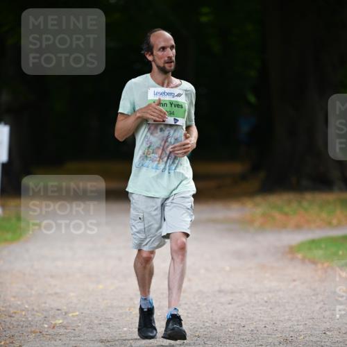 31.08.2025 - 21. Blankeneser Heldenlauf Dr. Thomas Lammeyer http://msf.ph/oto/8635307 31.08.2025 10:38:16 Laufen 94 meine-sportfotos.de