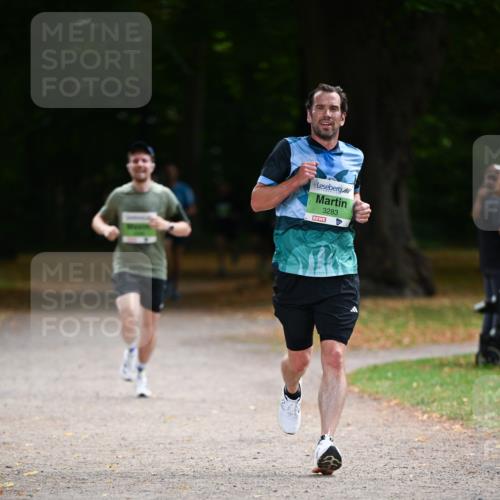 31.08.2025 - 21. Blankeneser Heldenlauf Dr. Thomas Lammeyer http://msf.ph/oto/8635321 31.08.2025 10:38:23 Laufen 3283 meine-sportfotos.de