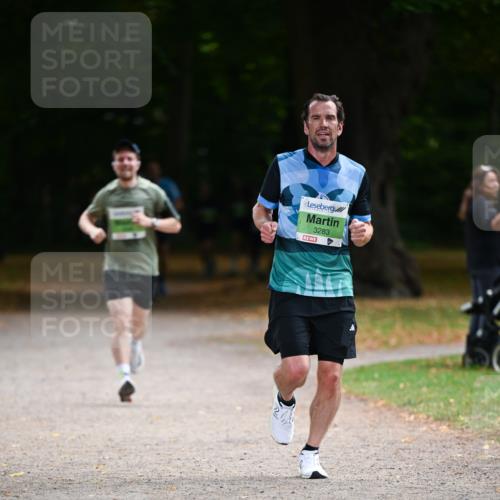 31.08.2025 - 21. Blankeneser Heldenlauf Dr. Thomas Lammeyer http://msf.ph/oto/8635322 31.08.2025 10:38:23 Laufen 3283 meine-sportfotos.de
