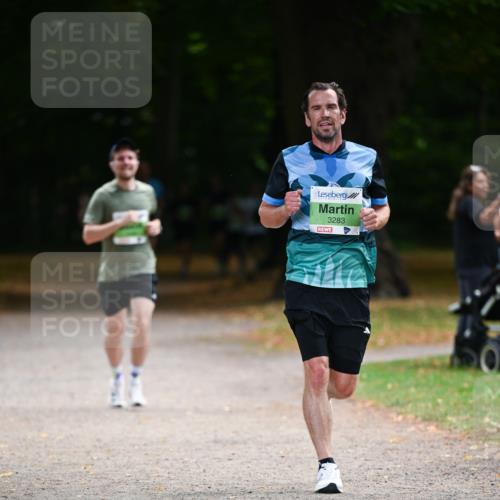 31.08.2025 - 21. Blankeneser Heldenlauf Dr. Thomas Lammeyer http://msf.ph/oto/8635324 31.08.2025 10:38:23 Laufen 3283 meine-sportfotos.de
