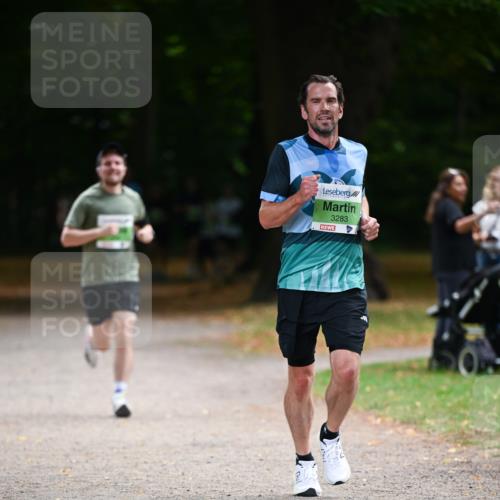 31.08.2025 - 21. Blankeneser Heldenlauf Dr. Thomas Lammeyer http://msf.ph/oto/8635325 31.08.2025 10:38:23 Laufen 11, 3283 meine-sportfotos.de