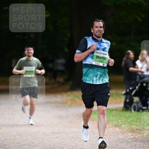 31.08.2025 - 21. Blankeneser Heldenlauf Dr. Thomas Lammeyer http://msf.ph/oto/8635326 31.08.2025 10:38:23 Laufen 3283 meine-sportfotos.de