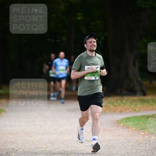 31.08.2025 - 21. Blankeneser Heldenlauf Dr. Thomas Lammeyer http://msf.ph/oto/8635335 31.08.2025 10:38:25 Laufen 3590 meine-sportfotos.de