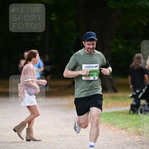 31.08.2025 - 21. Blankeneser Heldenlauf Dr. Thomas Lammeyer http://msf.ph/oto/8635341 31.08.2025 10:38:26 Laufen 3590 meine-sportfotos.de