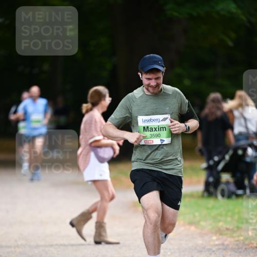 31.08.2025 - 21. Blankeneser Heldenlauf Dr. Thomas Lammeyer http://msf.ph/oto/8635344 31.08.2025 10:38:26 Laufen 3590 meine-sportfotos.de