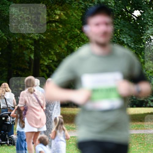 31.08.2025 - 21. Blankeneser Heldenlauf Dr. Thomas Lammeyer http://msf.ph/oto/8635348 31.08.2025 10:38:29 Laufen  meine-sportfotos.de