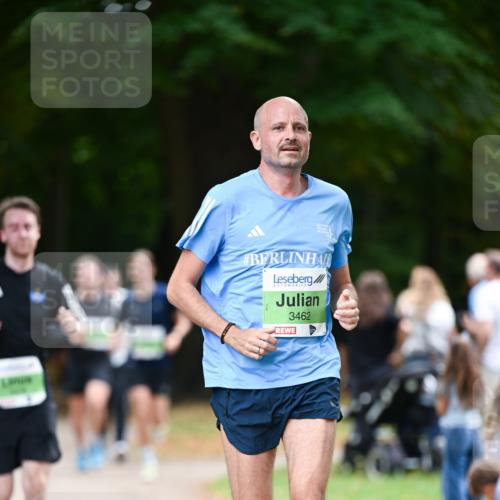 31.08.2025 - 21. Blankeneser Heldenlauf Dr. Thomas Lammeyer http://msf.ph/oto/8635364 31.08.2025 10:38:34 Laufen 3462 meine-sportfotos.de
