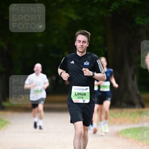 31.08.2025 - 21. Blankeneser Heldenlauf Dr. Thomas Lammeyer http://msf.ph/oto/8635366 31.08.2025 10:38:35 Laufen 3378 meine-sportfotos.de