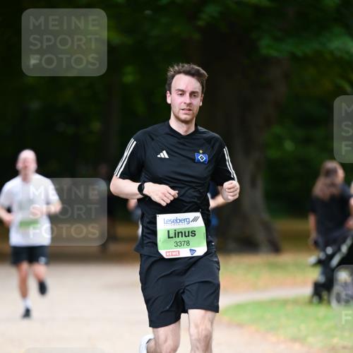 31.08.2025 - 21. Blankeneser Heldenlauf Dr. Thomas Lammeyer http://msf.ph/oto/8635370 31.08.2025 10:38:36 Laufen 3378 meine-sportfotos.de