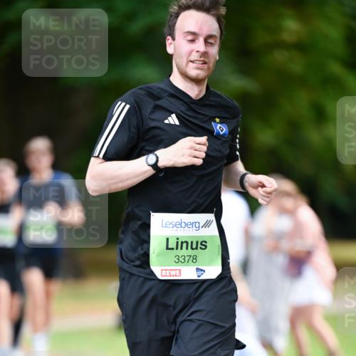 31.08.2025 - 21. Blankeneser Heldenlauf Dr. Thomas Lammeyer http://msf.ph/oto/8635380 31.08.2025 10:38:37 Laufen 3378 meine-sportfotos.de