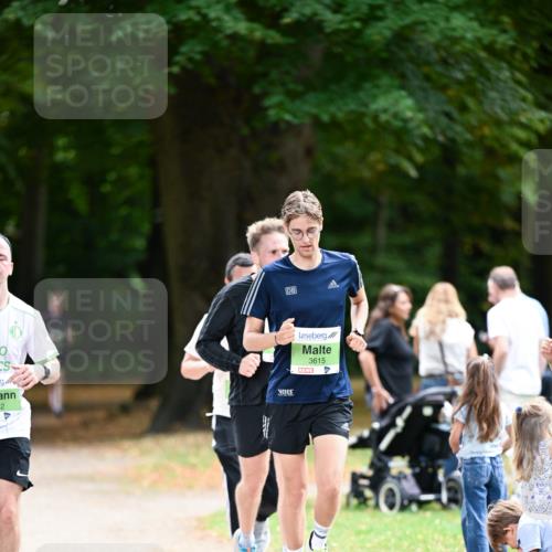 31.08.2025 - 21. Blankeneser Heldenlauf Dr. Thomas Lammeyer http://msf.ph/oto/8635383 31.08.2025 10:38:38 Laufen 42, 4, 3615 meine-sportfotos.de