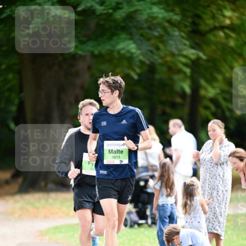 31.08.2025 - 21. Blankeneser Heldenlauf Dr. Thomas Lammeyer http://msf.ph/oto/8635387 31.08.2025 10:38:39 Laufen 3615 meine-sportfotos.de