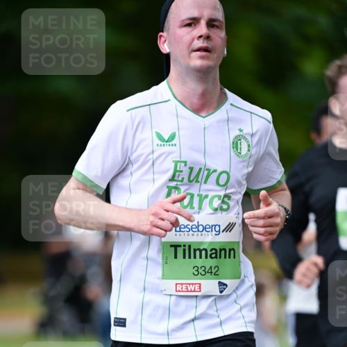 31.08.2025 - 21. Blankeneser Heldenlauf Dr. Thomas Lammeyer http://msf.ph/oto/8635390 31.08.2025 10:38:41 Laufen 3342 meine-sportfotos.de