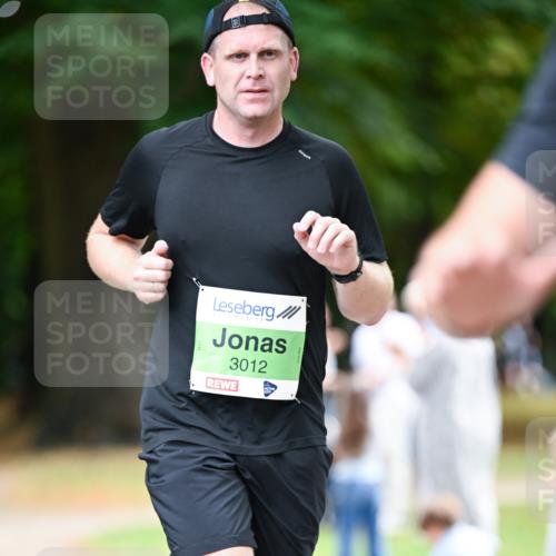 31.08.2025 - 21. Blankeneser Heldenlauf Dr. Thomas Lammeyer http://msf.ph/oto/8635417 31.08.2025 10:38:53 Laufen 3012, 100 meine-sportfotos.de