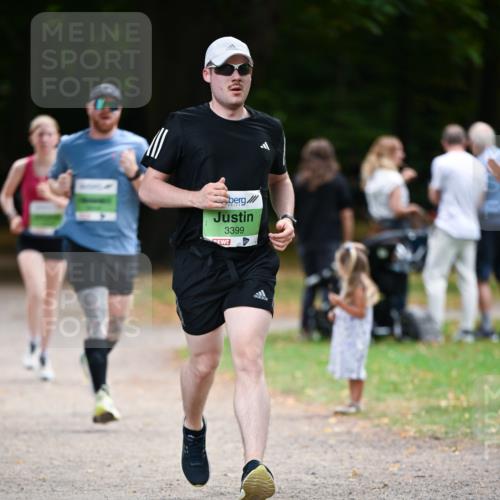 31.08.2025 - 21. Blankeneser Heldenlauf Dr. Thomas Lammeyer http://msf.ph/oto/8635493 31.08.2025 10:39:17 Laufen 3399 meine-sportfotos.de