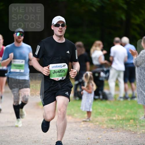 31.08.2025 - 21. Blankeneser Heldenlauf Dr. Thomas Lammeyer http://msf.ph/oto/8635494 31.08.2025 10:39:17 Laufen 3399 meine-sportfotos.de