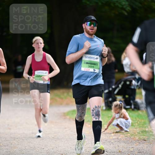 31.08.2025 - 21. Blankeneser Heldenlauf Dr. Thomas Lammeyer http://msf.ph/oto/8635500 31.08.2025 10:39:19 Laufen 3694 meine-sportfotos.de