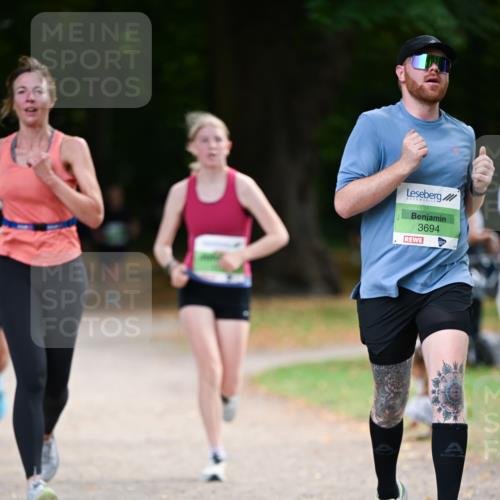 31.08.2025 - 21. Blankeneser Heldenlauf Dr. Thomas Lammeyer http://msf.ph/oto/8635503 31.08.2025 10:39:19 Laufen 3694 meine-sportfotos.de