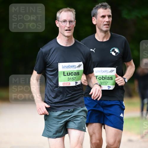 31.08.2025 - 21. Blankeneser Heldenlauf Dr. Thomas Lammeyer http://msf.ph/oto/8635521 31.08.2025 10:39:23 Laufen 3157, 3117 meine-sportfotos.de